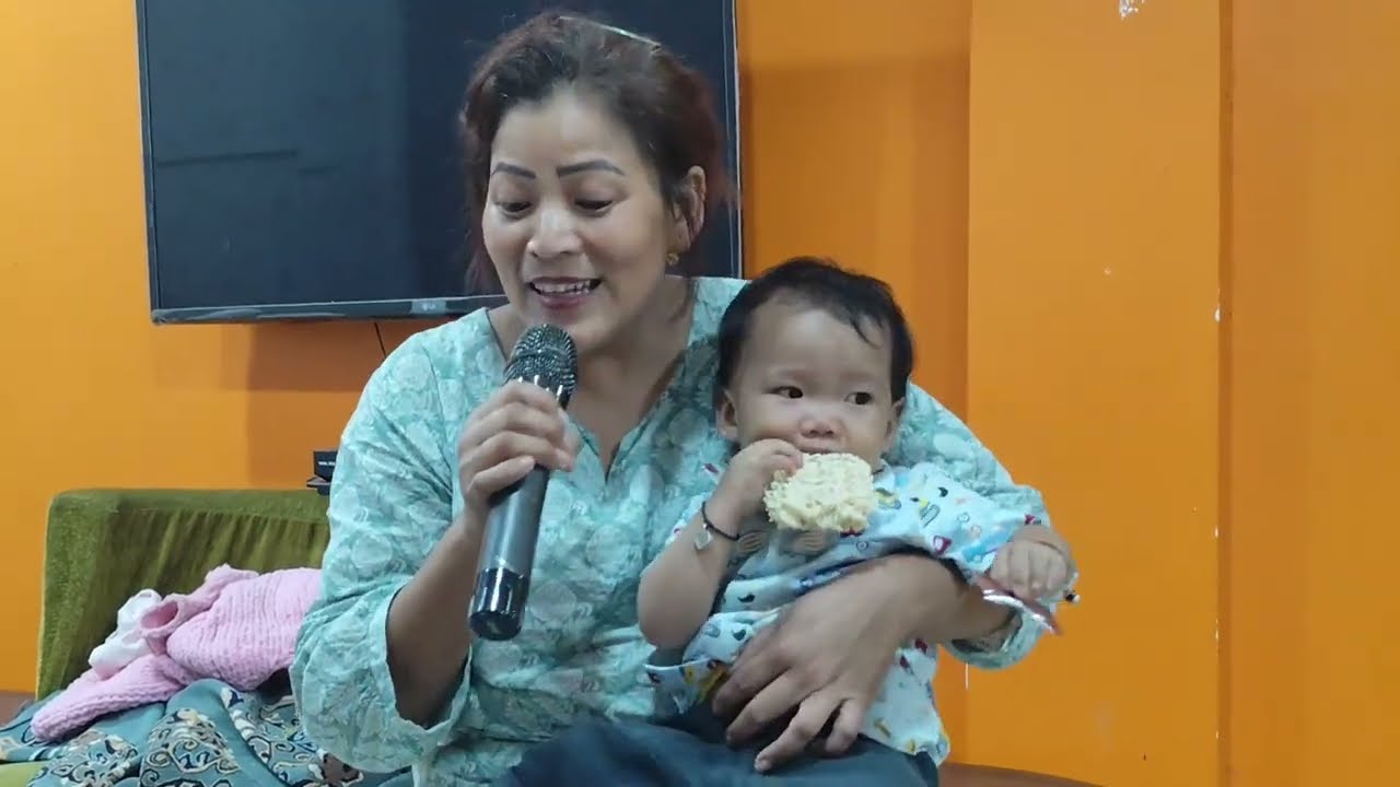 mibi nyodu - sung a beautiful Hindi song