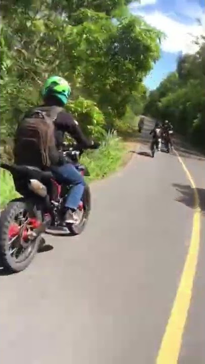 JALAN DI PAGI HARI SUPER MOTO #short