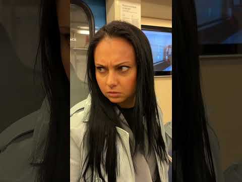 Метро. Часть 3. 😳😬😂 Смешное видео. #shorts