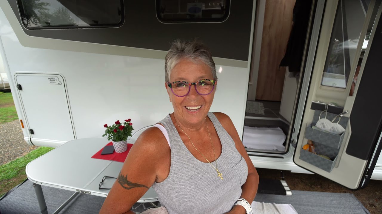 Mutig: Anni und Erhard leben nur noch im Frankia XL Wohnmobil. Haus verkauft und frei. Vanlife 2021.