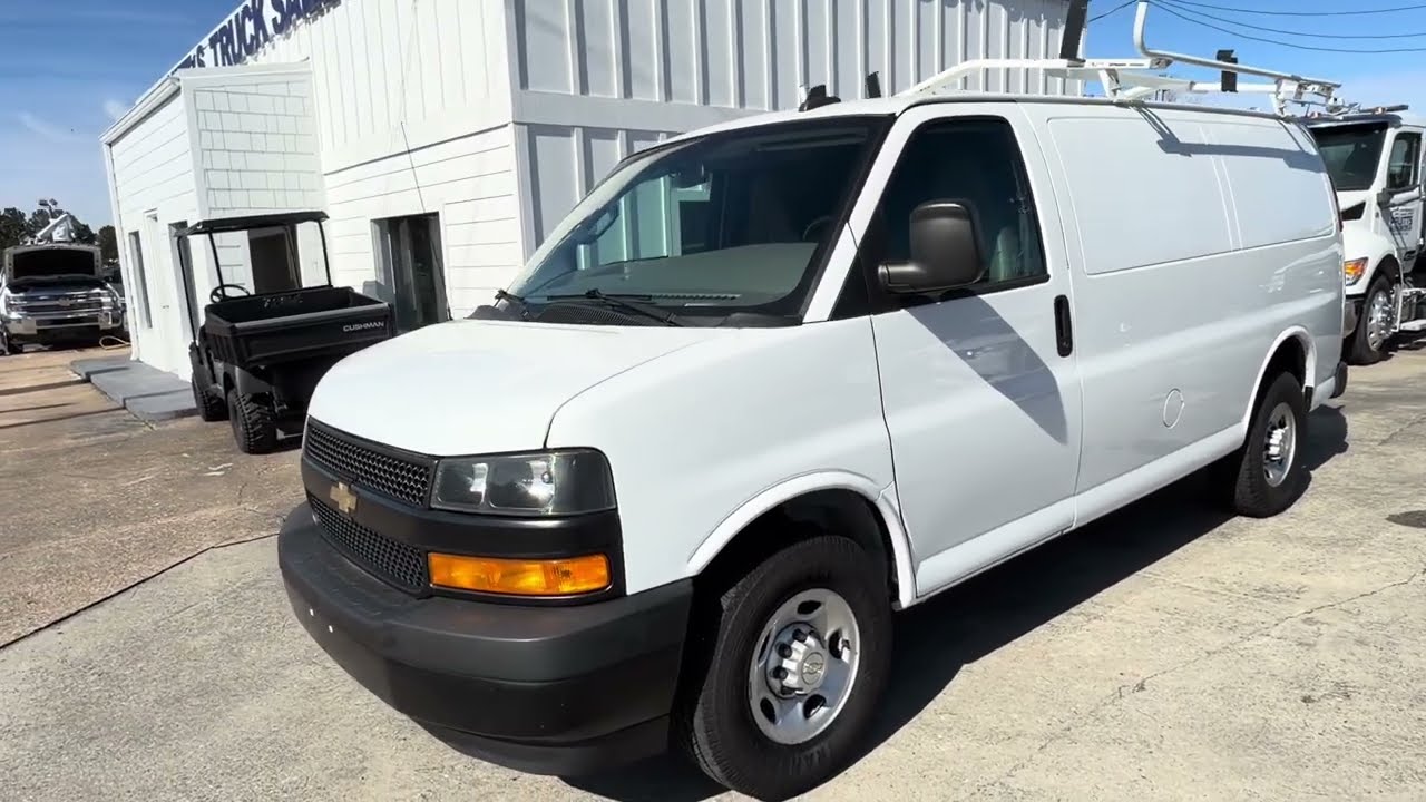2020 Chevrolet Express 2500 Service Cargo Van T9388