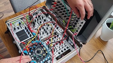 Eurorack jam: Tetê & Tetrapad controlling Dixie 2+, Living VCO and Quad Drum with Qex