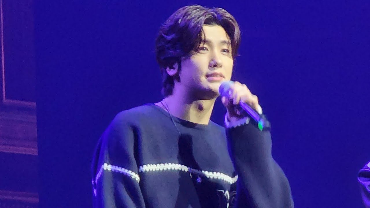 Park Hyung Sik Interacts With Fans In Manila