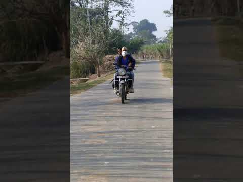 motorcycle stand Ankit Maurya cameraman Rakesh Maurya
