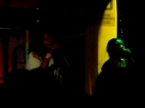 Angie Stone - I wanna thank ya (Live at Jazz Cafe,...