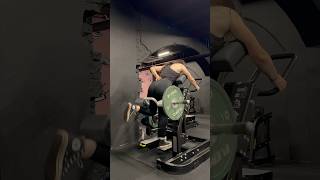 Gym mode: ON #exercise #strength #gymworkout #gymgirl #legs #glutes #gym