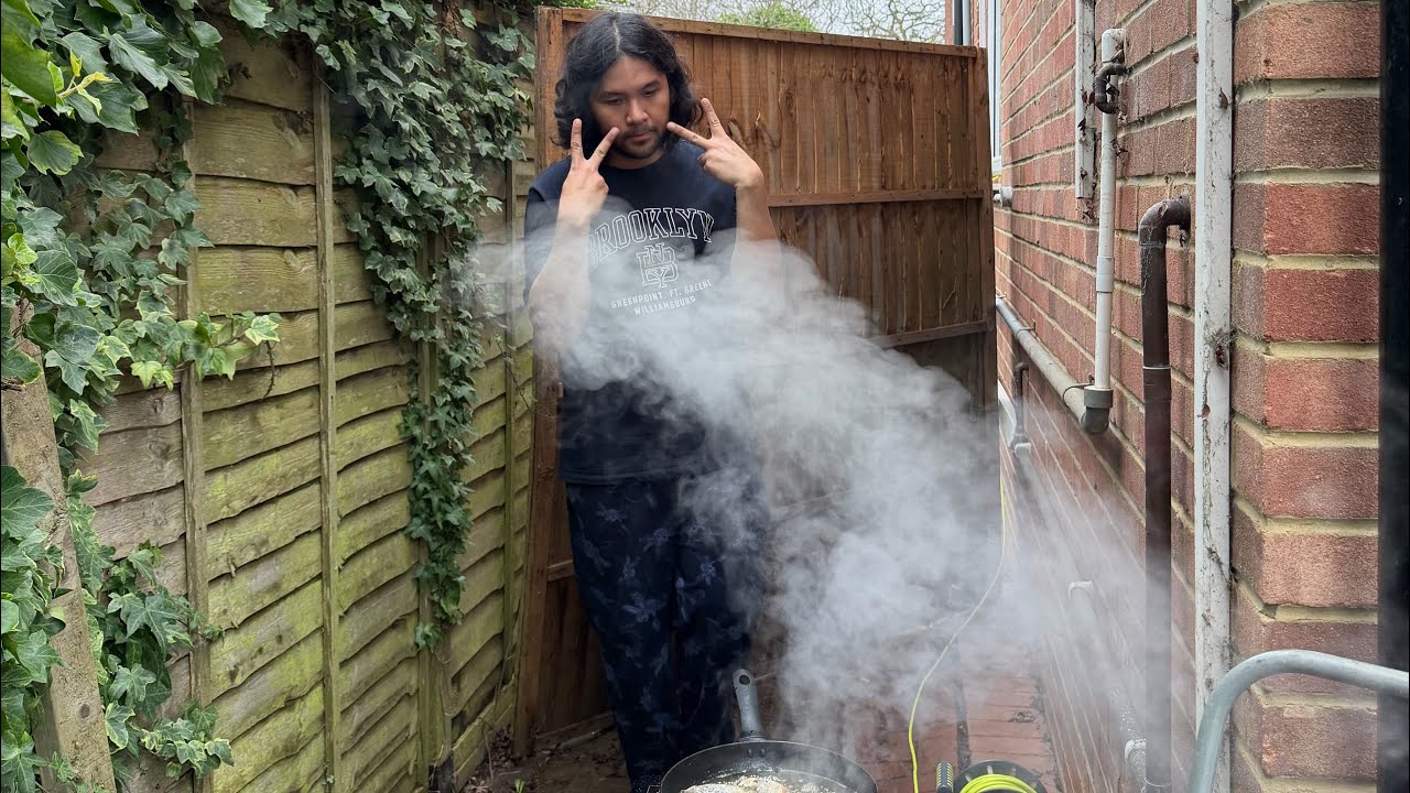 How we cook fried fish in uk