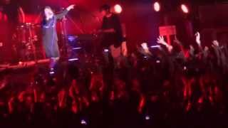 Земфира feat. Д.Шуров_Брызги (Киев, Дворец Спорта, 11.04.2013)