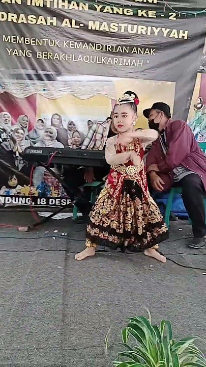 tari jaipong anak