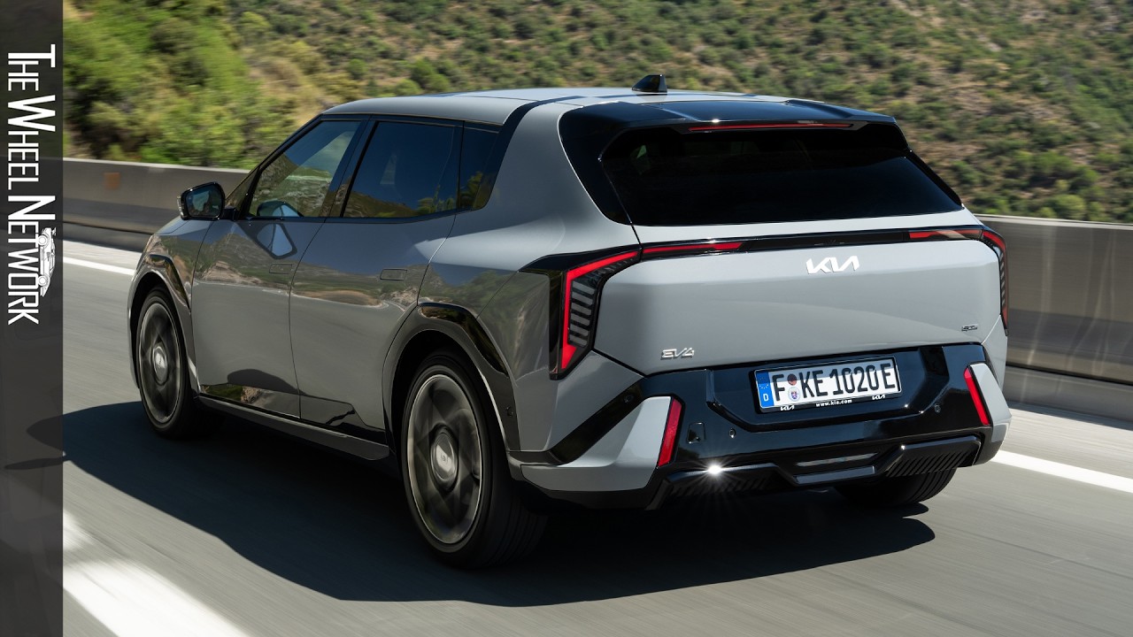 2026 Kia EV4 Hatchback GT-Line | Wolf Grey | Driving, Interior, Exterior