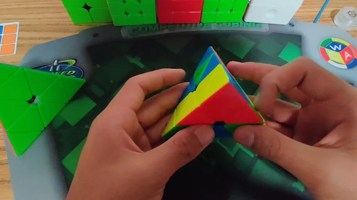 Steven's Little Magic Pyraminx unboxing!