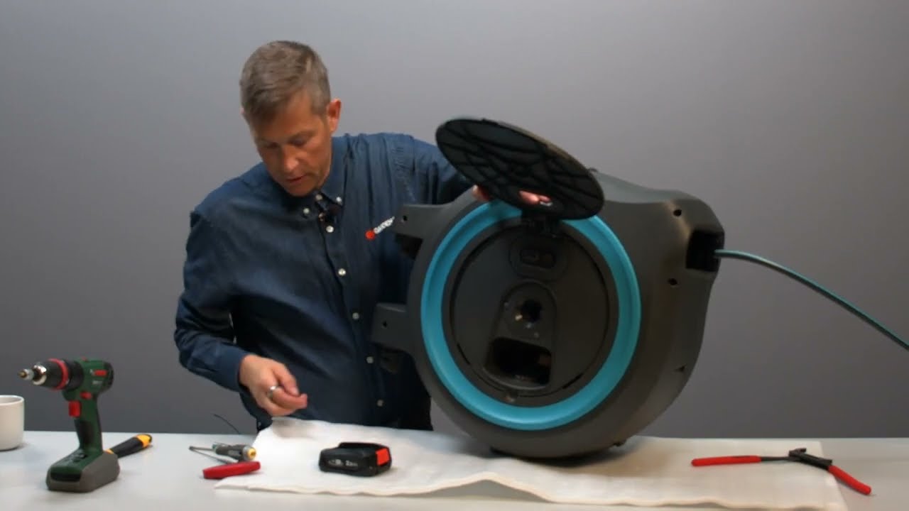 Hur du byter slang i Väggslangbox PowerRoll