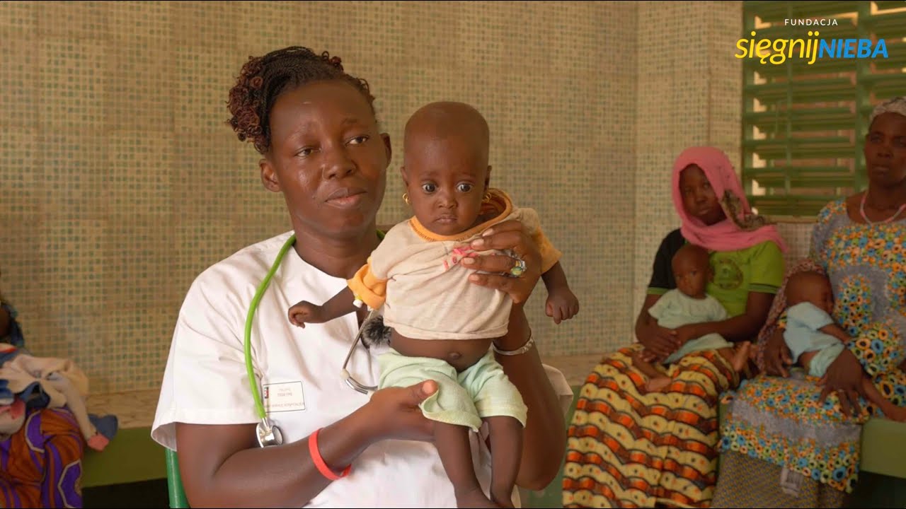 Opieka nad chorymi i niedożywionymi dziećmi - oddział pediatrii szpitala w Burkina Faso