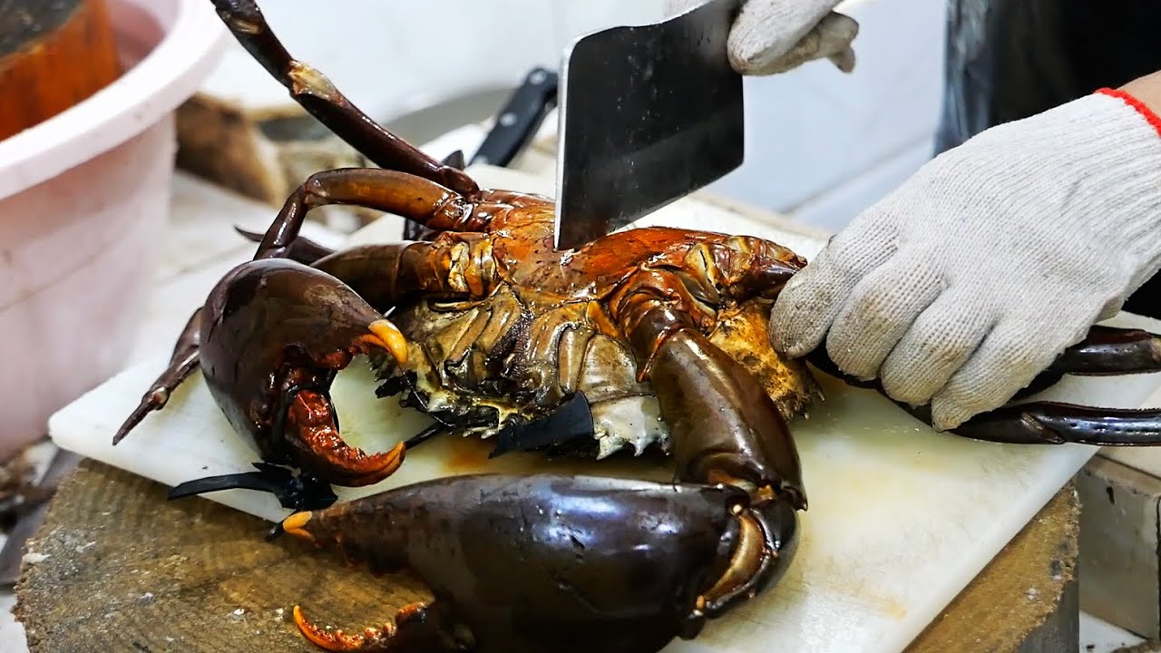 Кухня Палау - ГИГАНТСКИЕ ГРЯЗЕВЫЕ КРАБЫ приготовлены двумя способами Корор