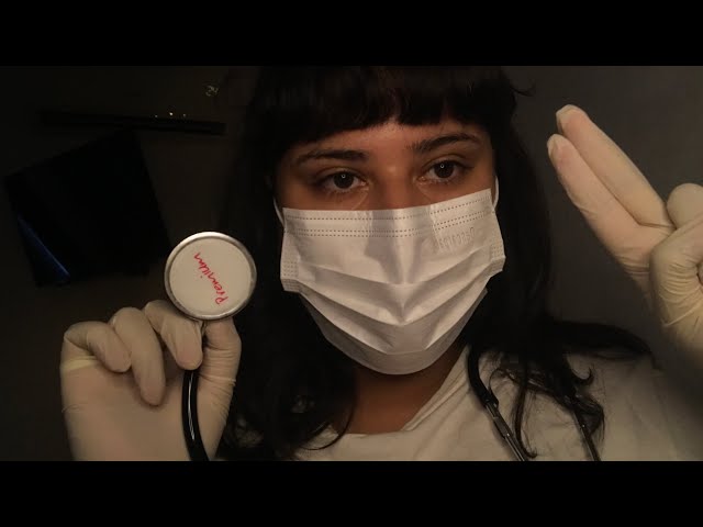 ASMR | MÉDICA EXAMINANDO VOCÊ 👩🏻‍⚕️💊💉