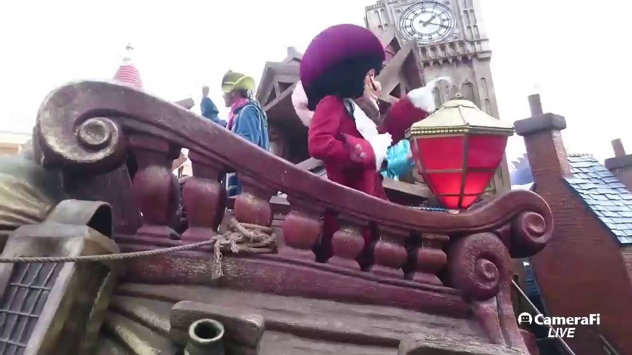 Live Disneyland Paris Parade Magic Everywhere, la dernière