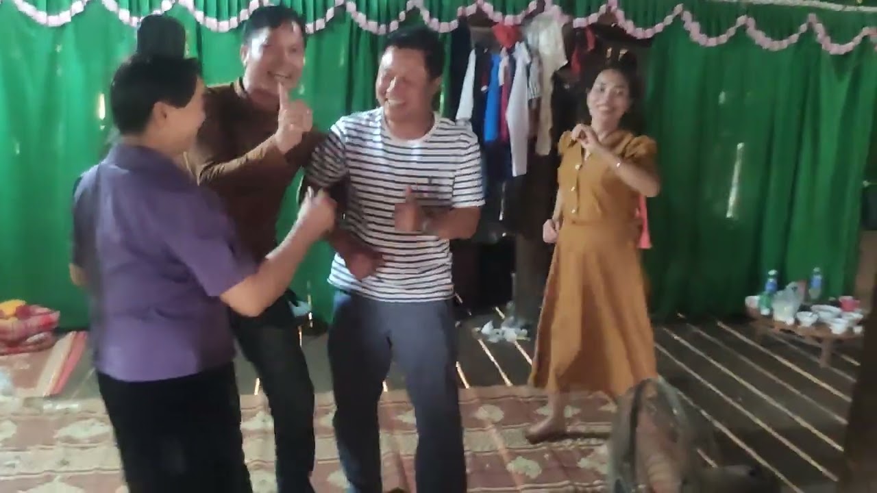 Múa tại chú chanh chung na phay 