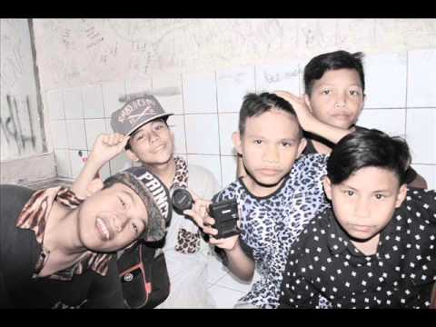 Young Lex - Titik Dua Bintang (Official Vidio) - YouTube