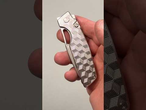 Touch it, grab it, flip, flip, flip it! My Rob Johnsons Mini Cedar front flipper knife…