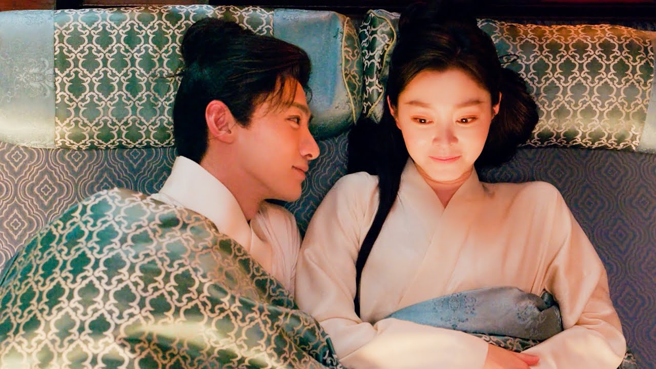 第一次同床共枕，霸道少爺灼熱的眼神，灰姑娘羞紅臉！#長風渡 #白敬亭💖#宋軼