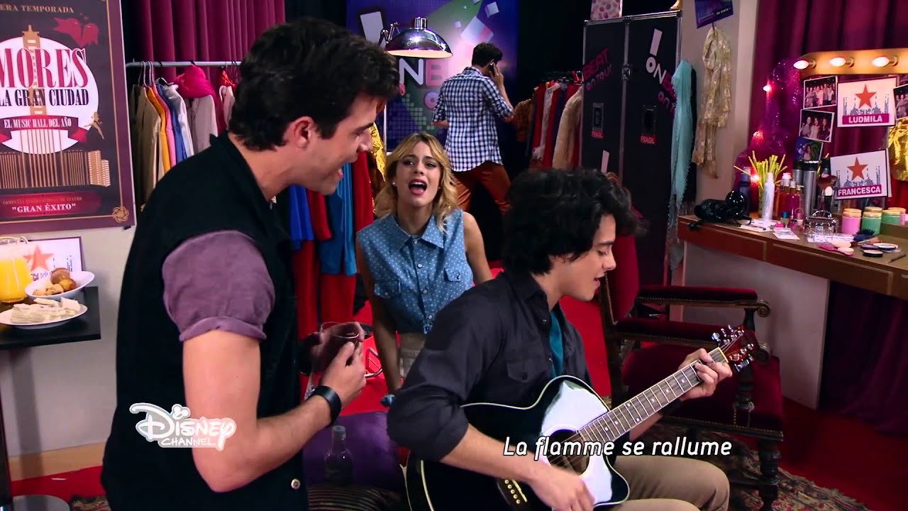 Violetta saison 3 - "Algo se enciende" (épisode 1) - Exclusivité Disney