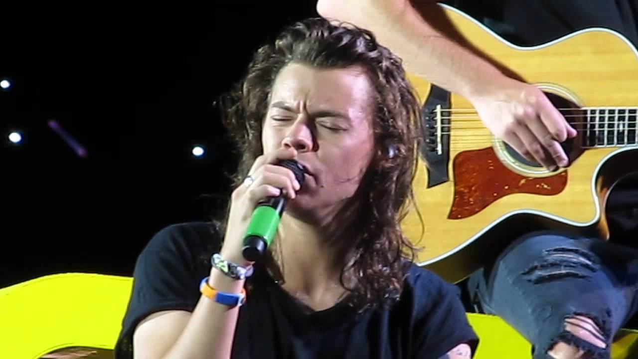 One Direction - OTRA Boston - Little Things (9/12/15)