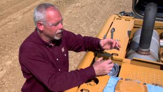 Properly Changing Return Filter on Cat® Hydraulic Excavators