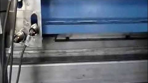 full automatic vacuum forming,cutting and stacking machine