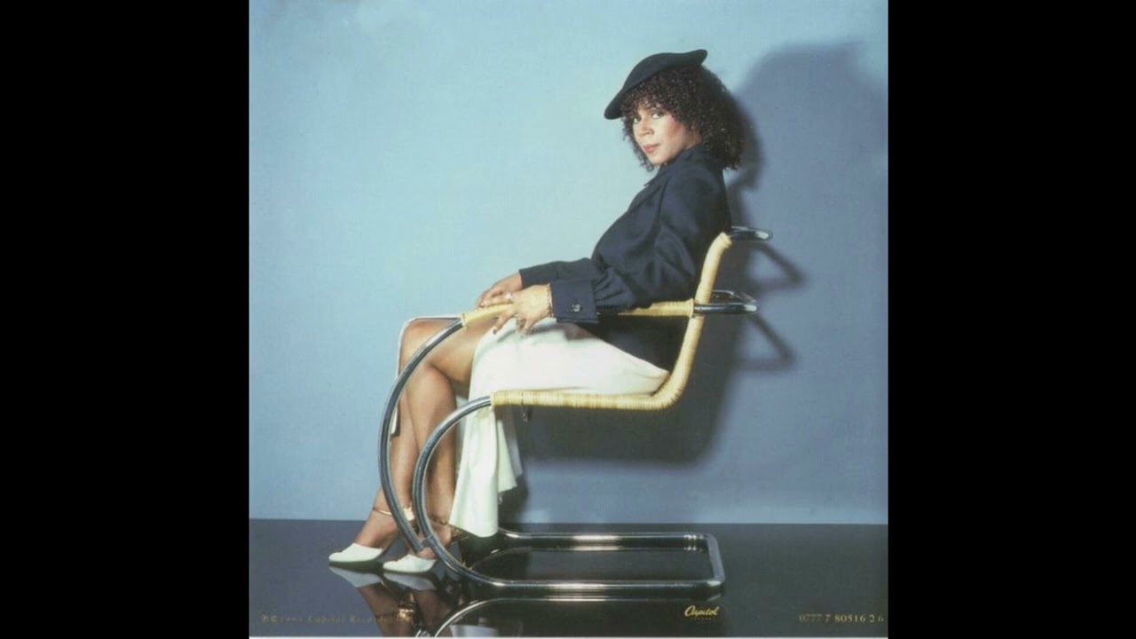 在 YouTube 上观看 Minnie Riperton - Wouldnt Matter Where You Are 在 YouTube 上观看 Minnie Riperton - Wouldnt Matter Where You Are