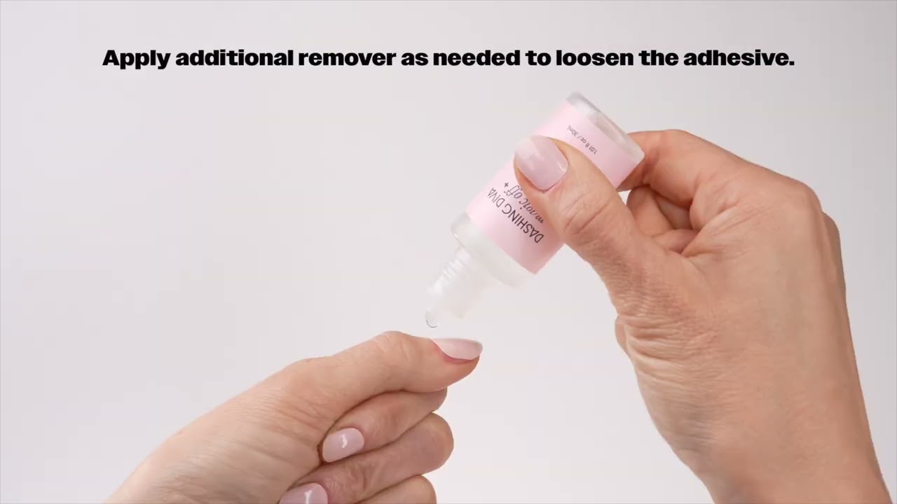 HOW TO REMOVE: GLAZE Nail Strips with Magic Off+ (Artificial Nail Remover) by Dashing Diva