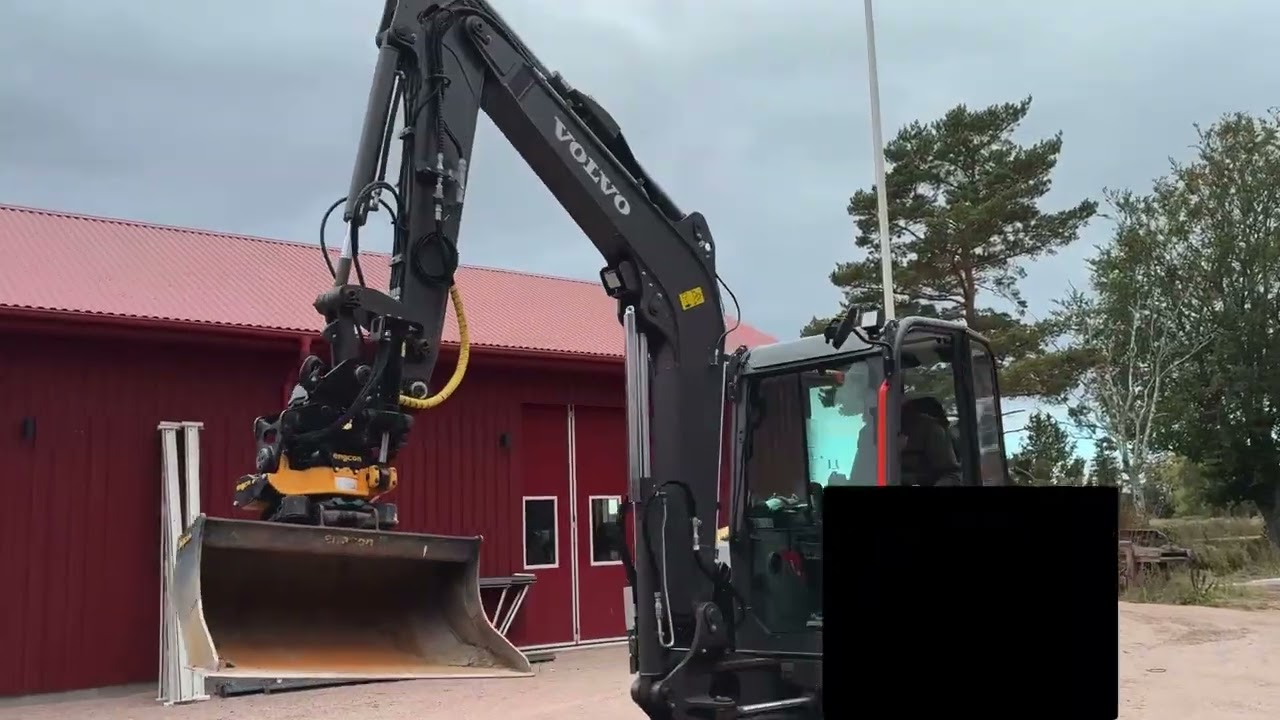 Bandgrävare med redskap Volvo ECR58F