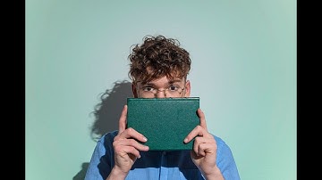 5 Best Jobs For Introverts (How To Thrive In An Extroverted World)