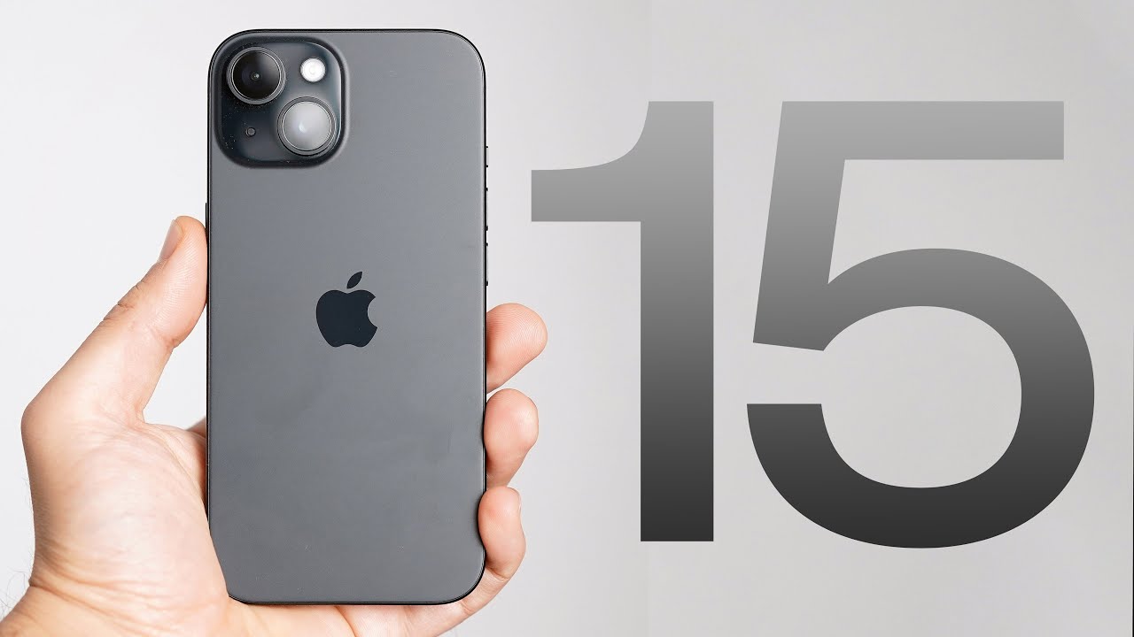 iPhone 15 Simplu BUN !
