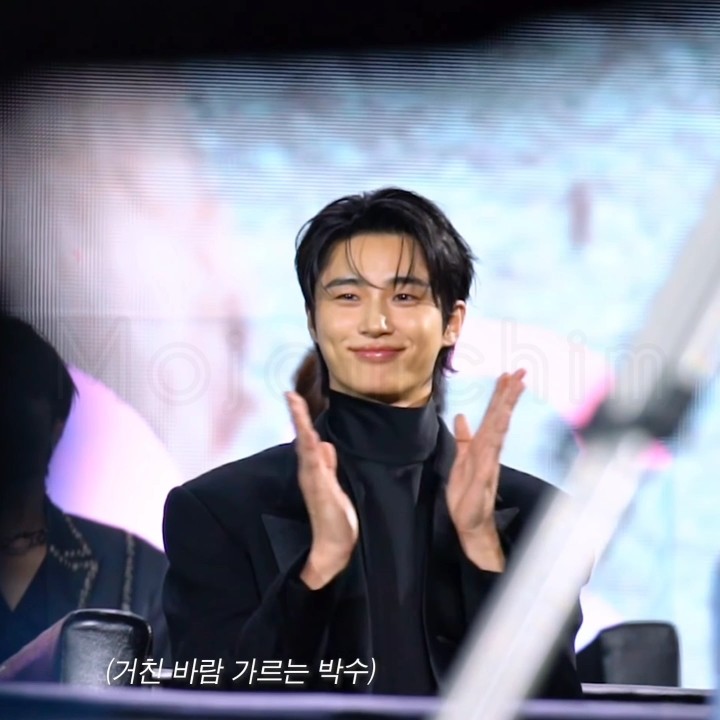 Woo-seok RUN RUN reaction #ost #kdrama #byeonwooseok #변우석 #ryusunjae #asiaartistawards