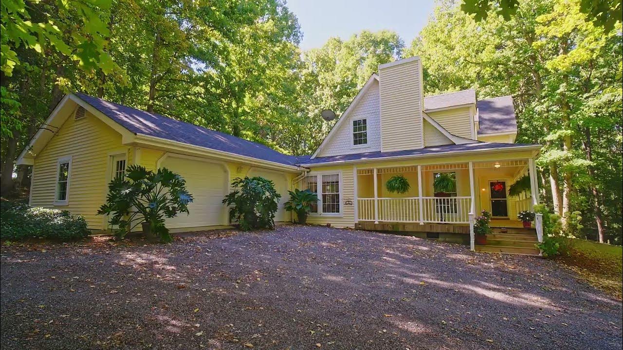 634 Murrell Rd, Dickson, TN Robyn Smith Principal Broker The