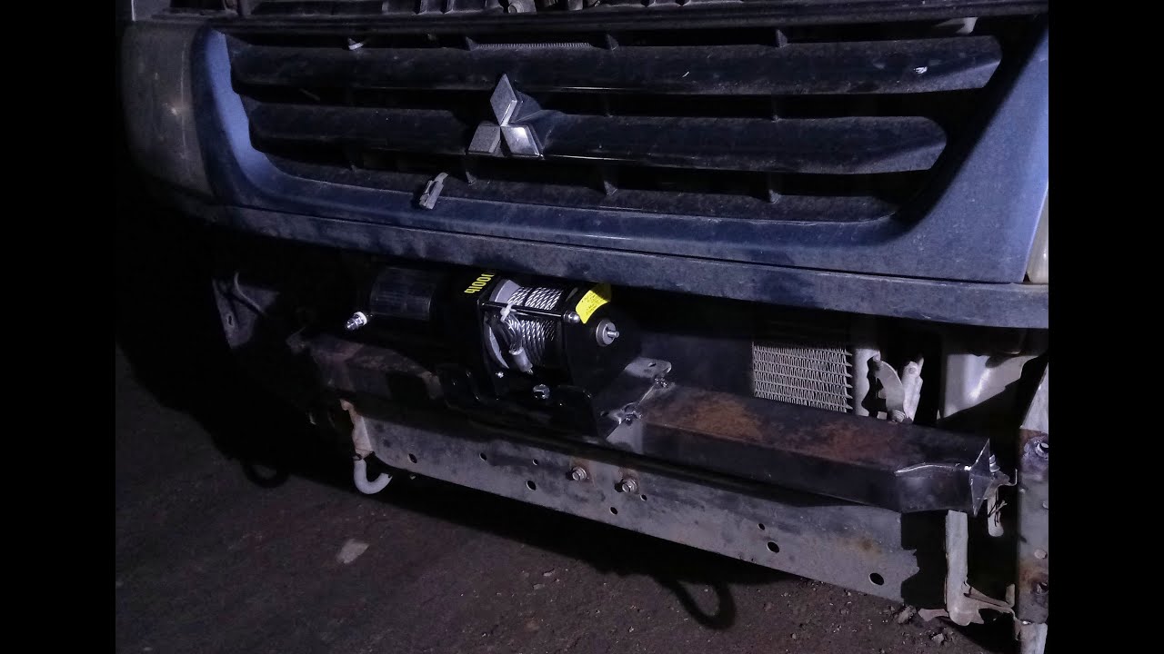 Установка лебёдки ATV winch 3000b на Pajero mini 0,7 турбо 2003 год