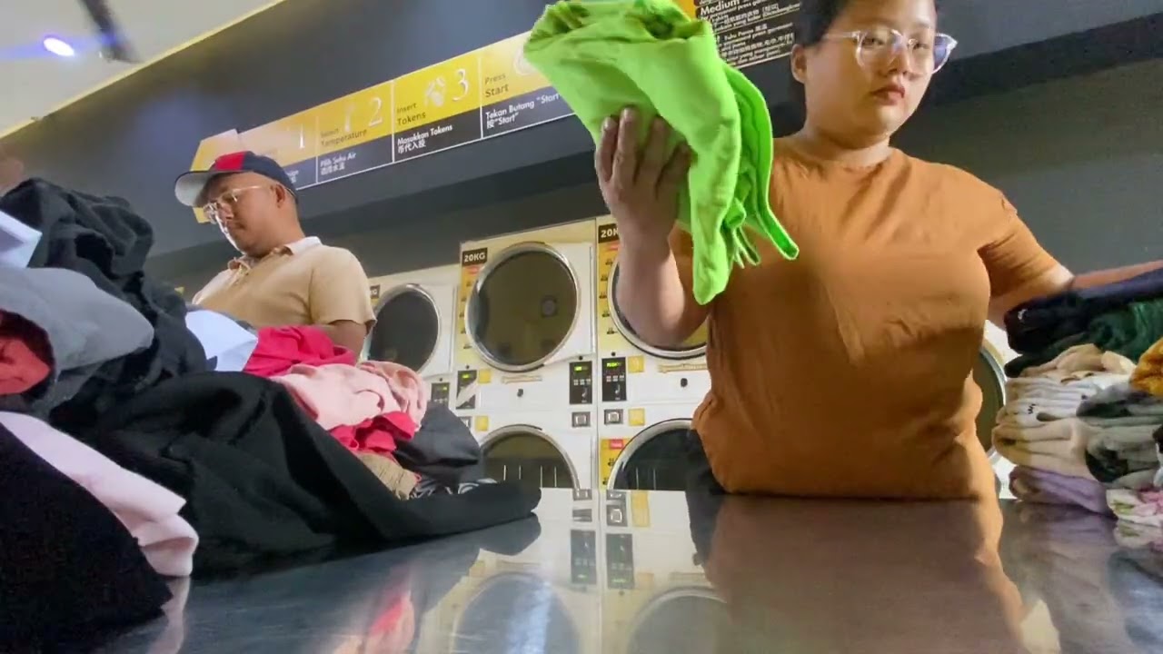 DOBI BAJU❗️HANA SEMPAT MERENUNGKAN MASA DEPAN