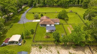 2735 NE 127th Pl, Anthony, FL