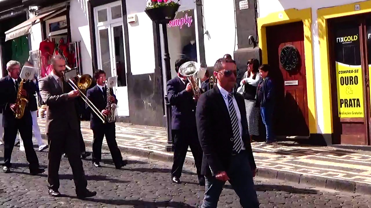 DESFILE DE FILARMÓNICAS - 25 DE ABRIL 2019 EM ANGRA - G. F. N. S. MERCÊS DA C. POVO DA FETEIRA - 12