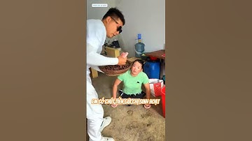 anh cần thủ đi xin đồ ăn làm mồi câu gặp chị chủ nhà bị tàn tật cho anh cần thủ hạt dẻ  #fishing