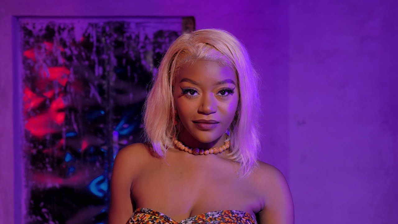 Watch AVERA - DARLING (OFFICIAL MUSIC VIDEO) on YouTube Watch AVERA - DARLING (OFFICIAL MUSIC VIDEO) on YouTube