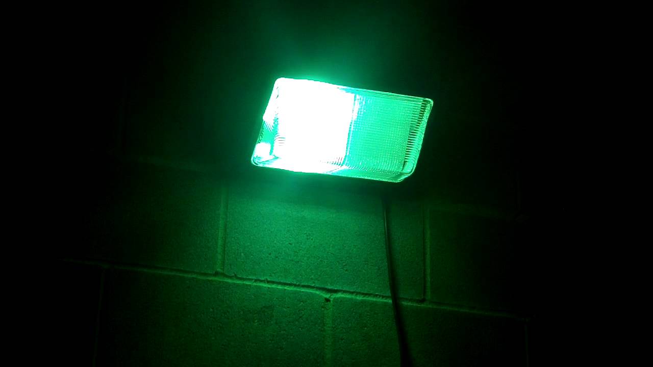 100w Metal Halide Wall Pack Light Turning On You 100w Metal Halide Wall Pack Light Turning On