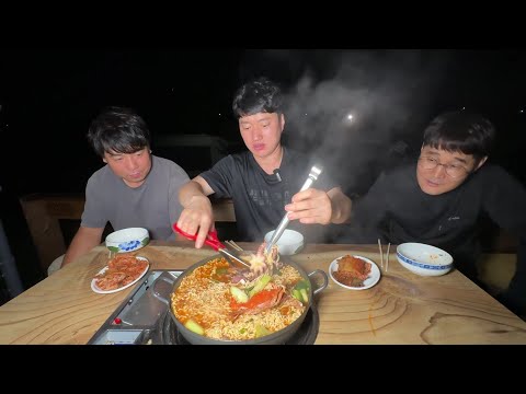 비 오는 날 <strong>해루질로</strong> 잡은 각종 해산물로 최고의 술안주를 만들어 먹어보자!!