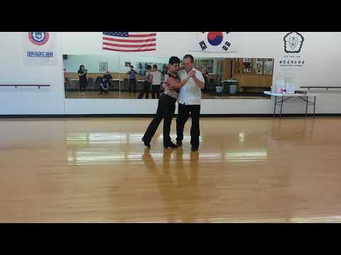 Gretel Quiñones & Fred Gommels - workshop "Steps for a Crowded Milonga"