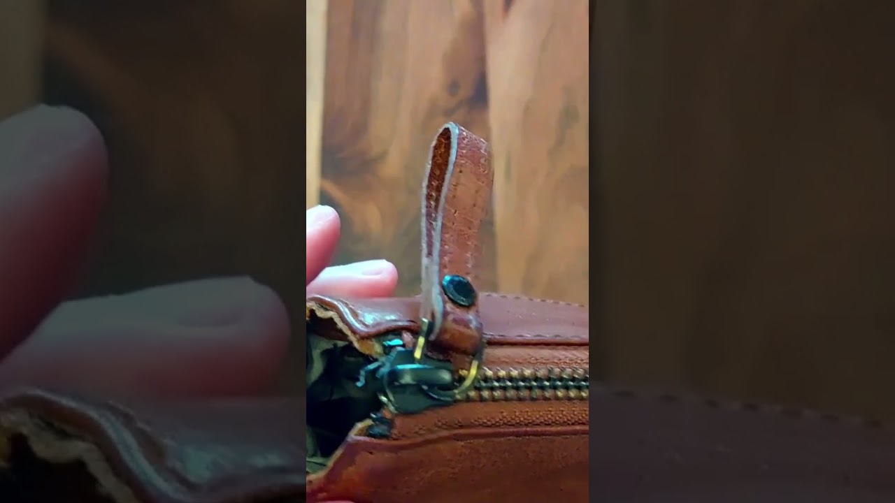 Spike and sparrow shoulder bag walkthrough short