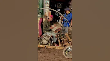 انا عايز الميكانيكي يجي يصلح الماطور 