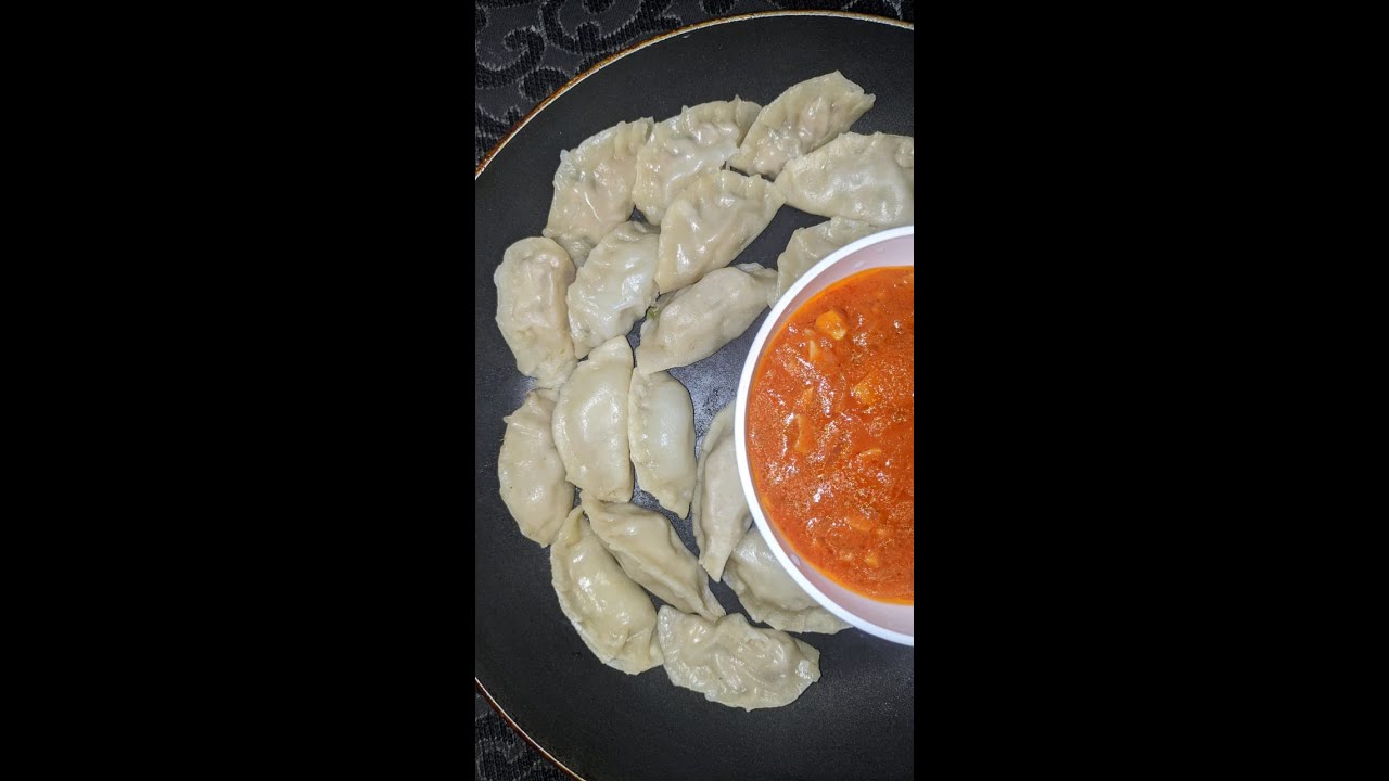 Chicken momos| Steamed chicken momos|Chicken momos recipe| Tasty and Healthy😋