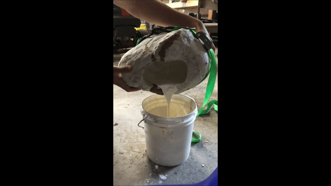 Casting a Clown Mask in a 2 Piece Mold #shorts