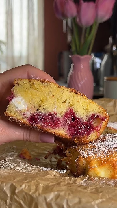 Пирог с вишней и сливочным сыром - YouTube