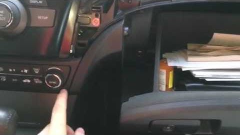 How to remove the glove box 2014 Acura ILX